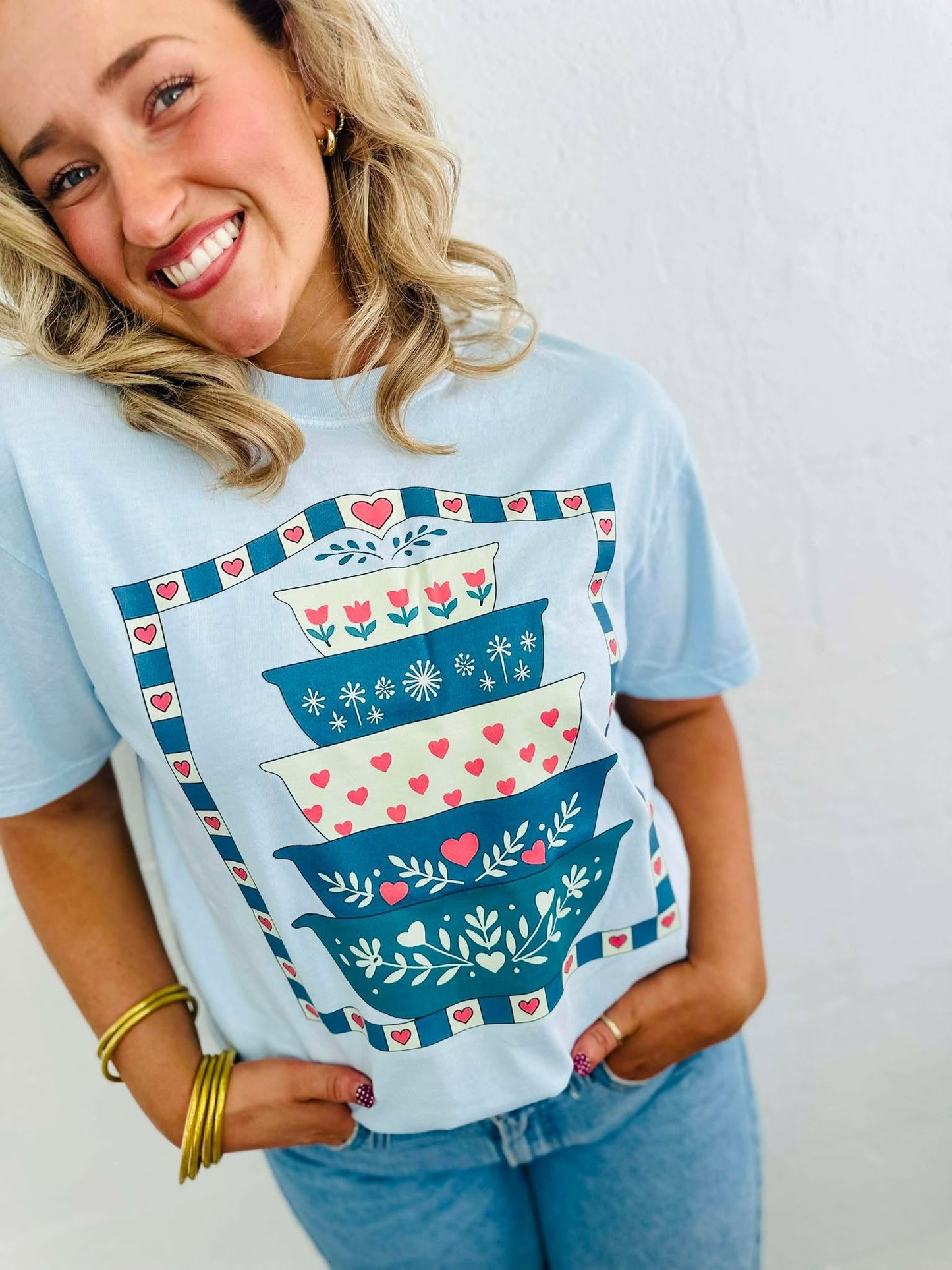 Antique Bowl Dish Stack Heart Border DTF Tee