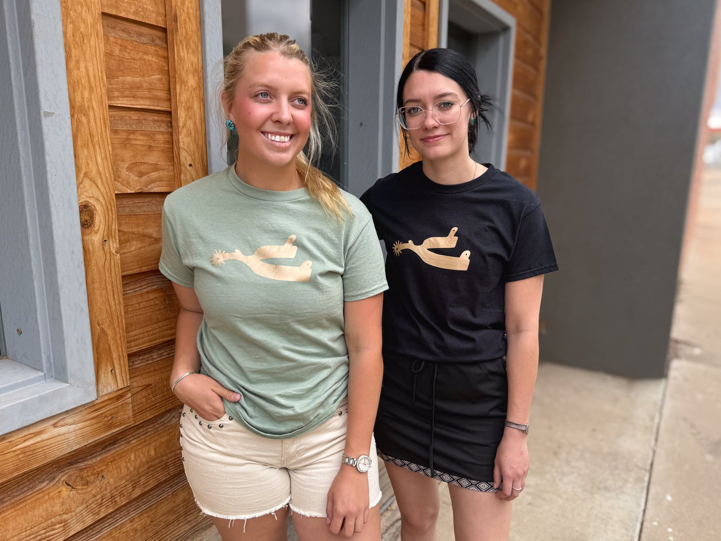 Metallic Spur Tee- DESERT GREEN