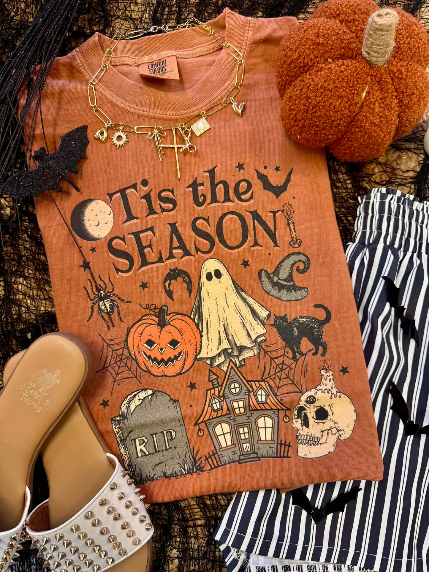 TIS THE SEASON HALLOWEEN TEE