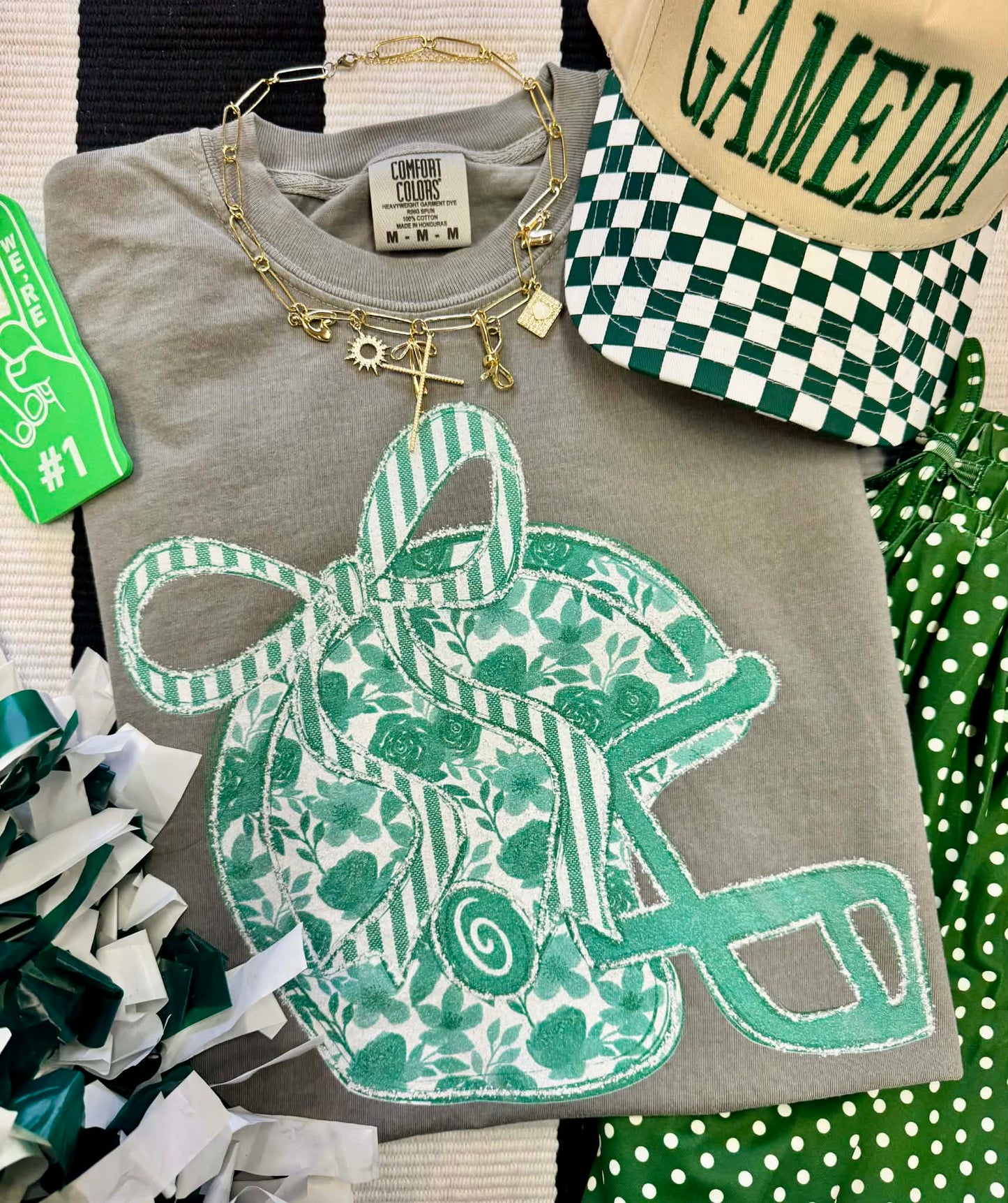 GREEN FLORAL HELMET TEE