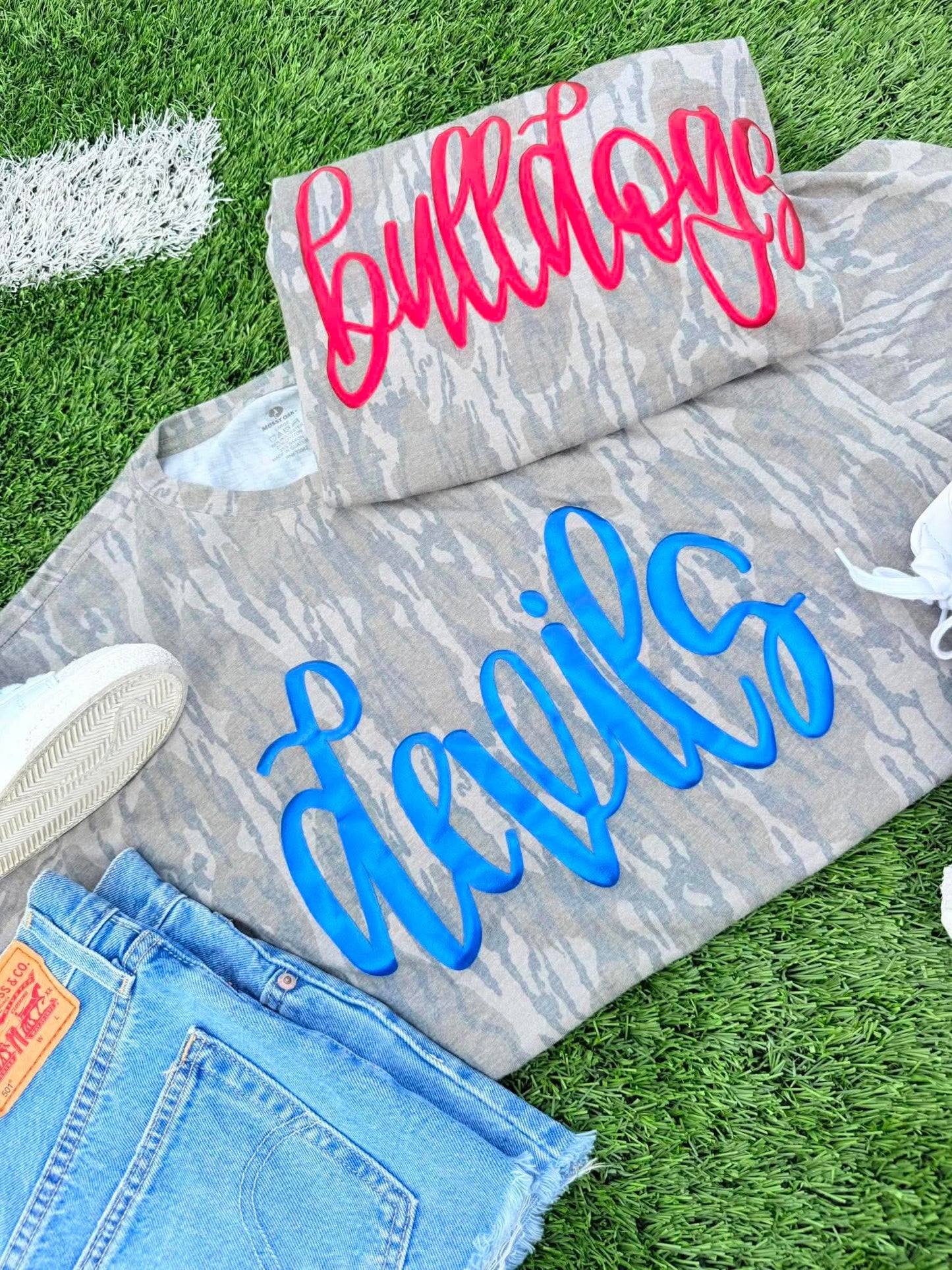 Camo Team Fancy Cursive GAME120 Puff Graphic