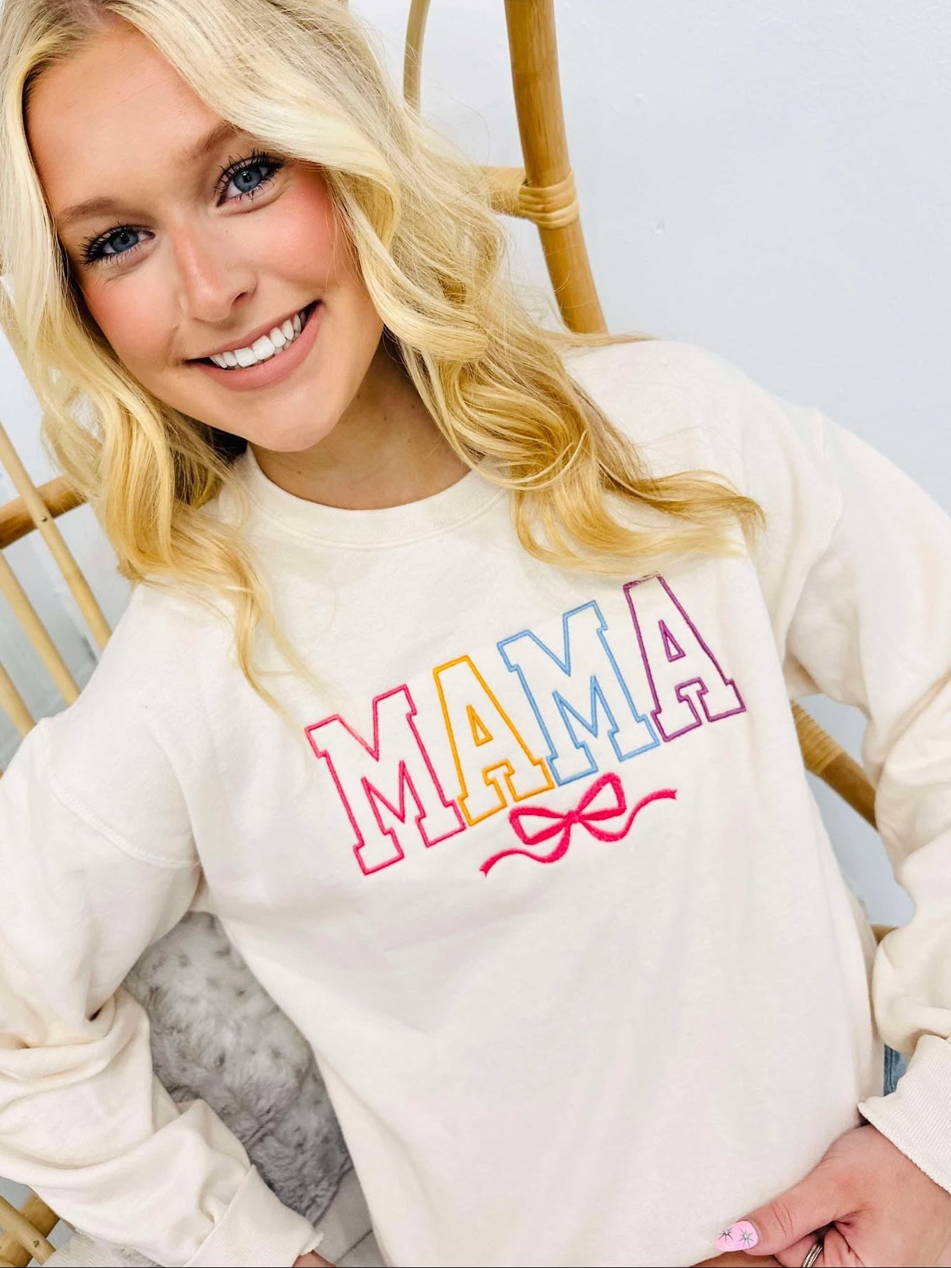 Mama Multi Color Bow Embroidered Sweatshirt