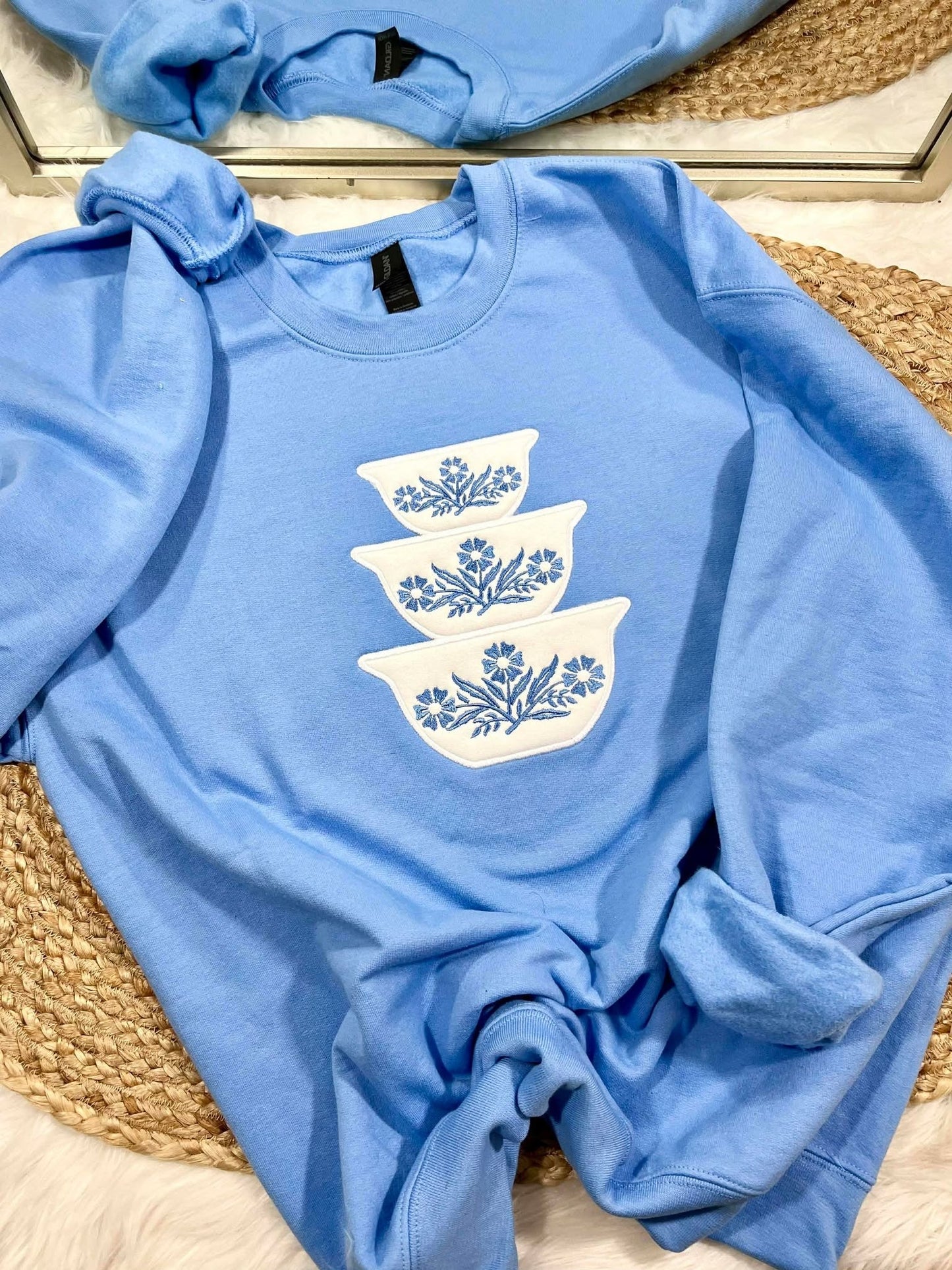 Antique Dish Stack Applique Sweatshirts