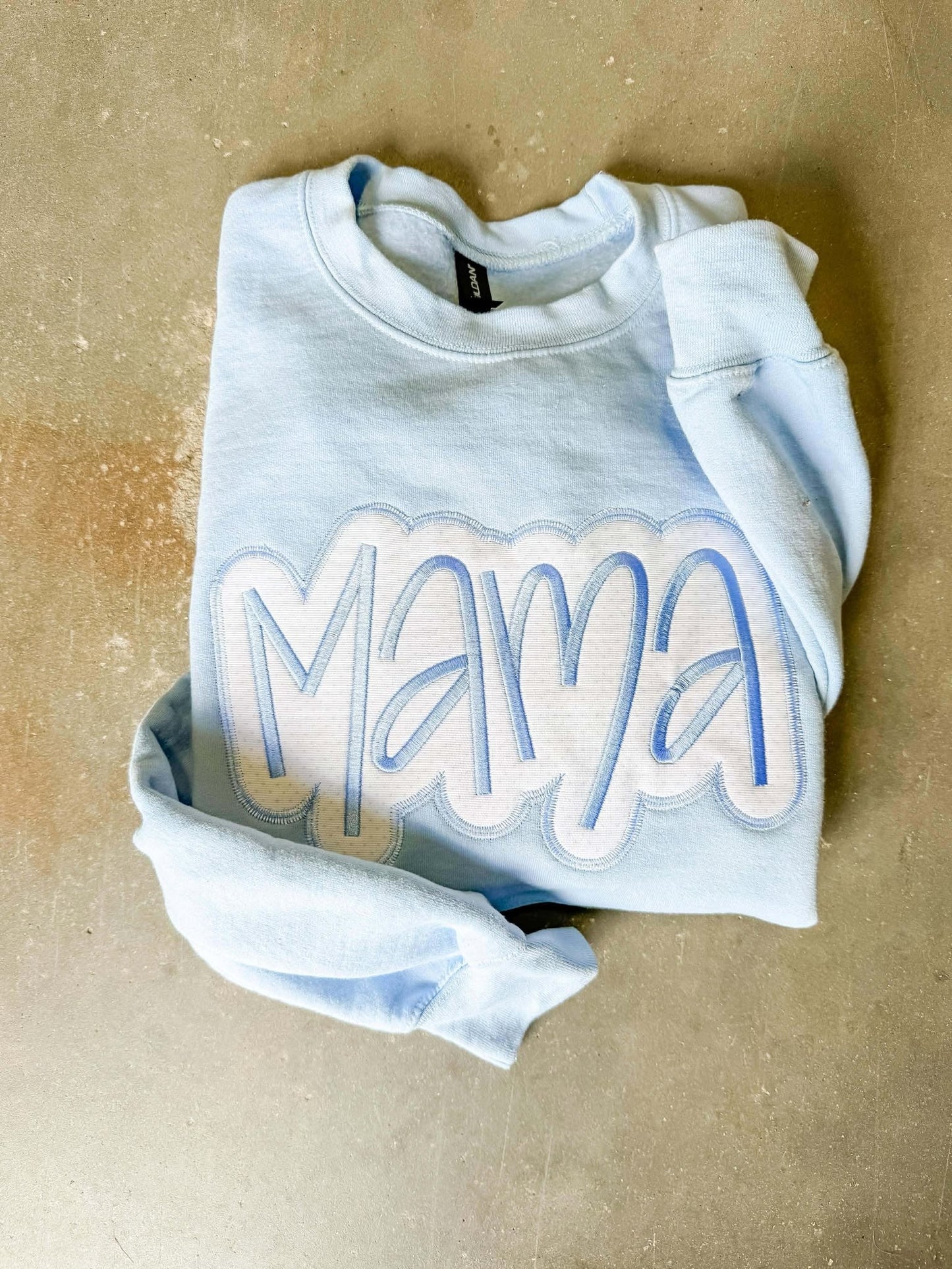 Mama Blue Polka Dot Applique Thread