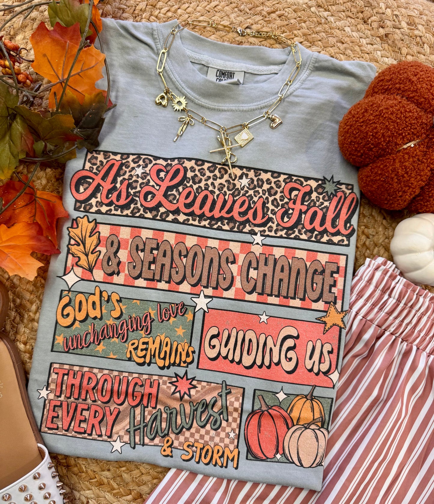 God’s Love Remains Fall Tee
