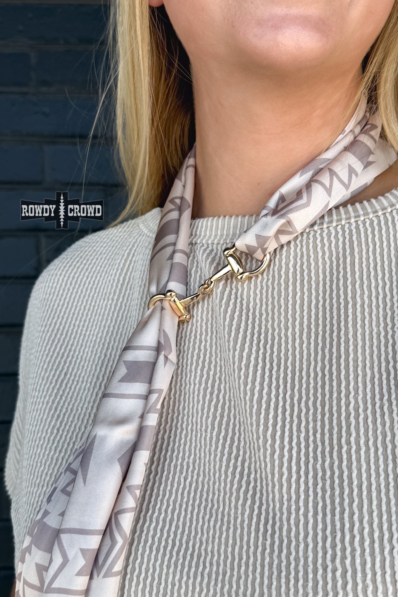Snazzy Snaffle Scarf Slide